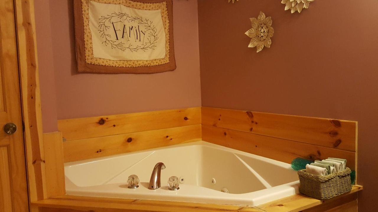 Amish Blessings Cabins Millersburg Εξωτερικό φωτογραφία
